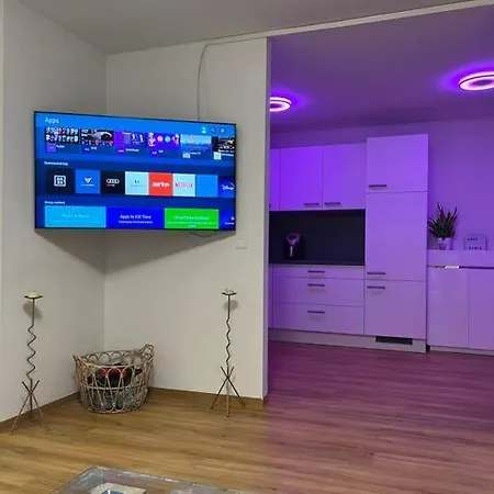 *holiday Apartment* Mit Balkon ريوتلنجن