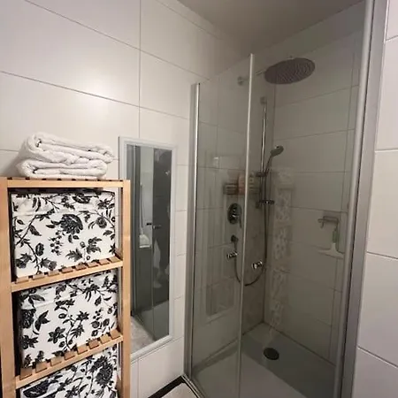 *holiday Apartment* Mit Balkon ريوتلنجن